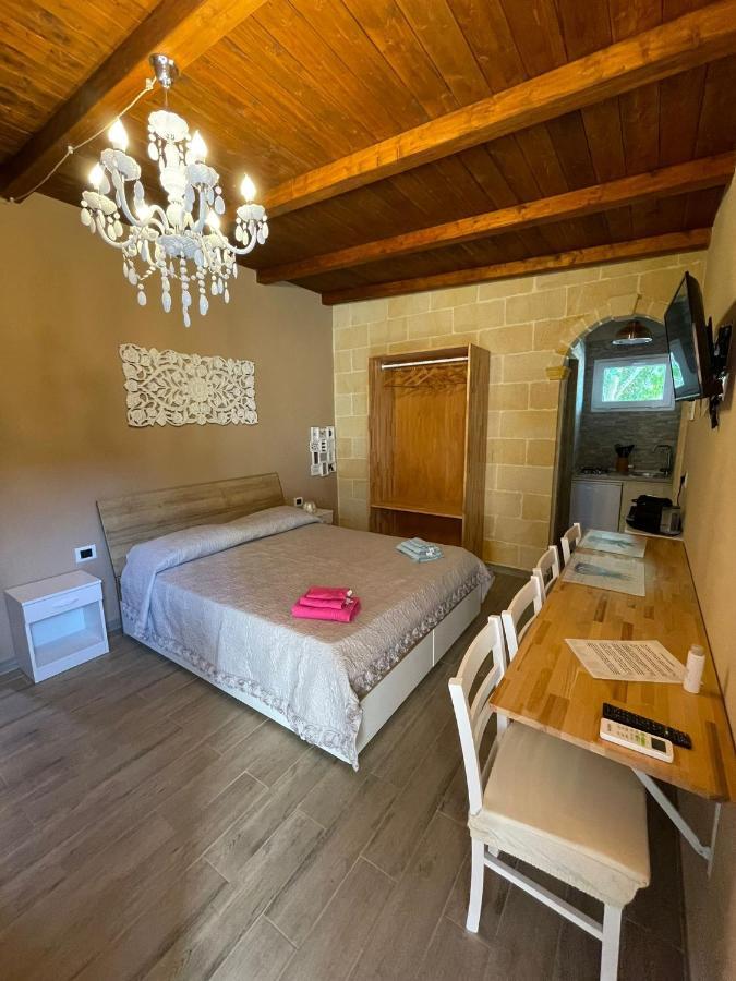 B&B Le Carrube Sava Zewnętrze zdjęcie